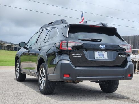 Certified 2024 Subaru Outback Premium AWD/4WD image 4
