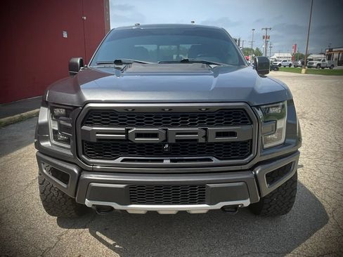 Used 2017 Ford F150 Raptor w/ Equipment Group 802A Luxury AWD/4WD image 8