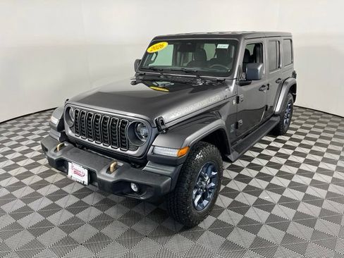 Used 2026 Jeep Wrangler Unlimited Sport AWD/4WD image 3