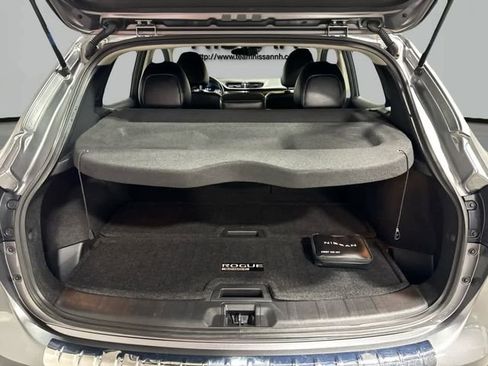 Certified 2022 Nissan Rogue Sport SL image 25