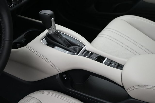 New 2027 Honda HR-V EX-L image 18