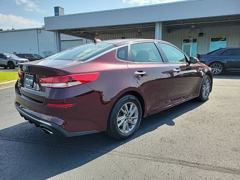 Used 2020 Kia Optima LX FWD image 7
