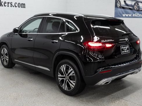 Used 2025 Mercedes-Benz GLA 250 4MATIC w/ Winter Package image 6