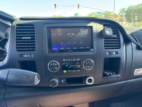 Used 2008 GMC Sierra 1500 SLE w/ Power Pack Plus image 4