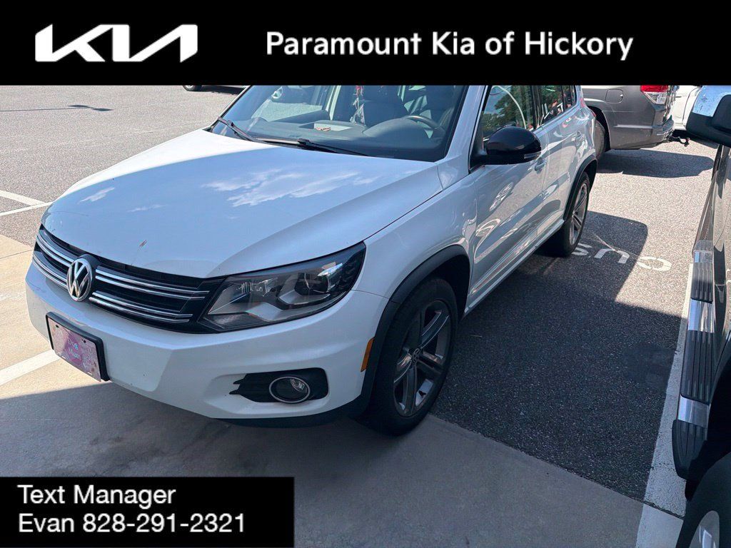 Used 2017 Volkswagen Tiguan Sport FWD image 4