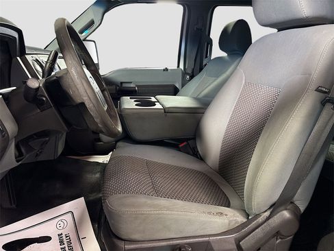 Used 2011 Ford F250 XLT image 18