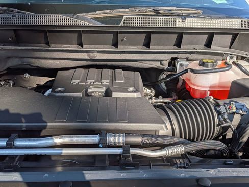 Certified 2025 Chevrolet Silverado 1500 Custom w/ Turbomax Blackout Package image 33