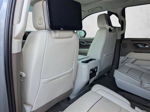 Used 2021 GMC Yukon Denali w/ Denali Premium Package AWD/4WD image 24
