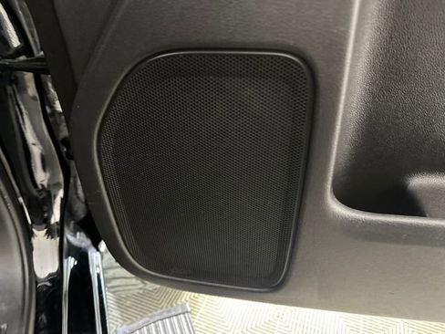 Used 2018 Chevrolet Silverado 1500 LT w/ All Star Edition AWD/4WD image 27