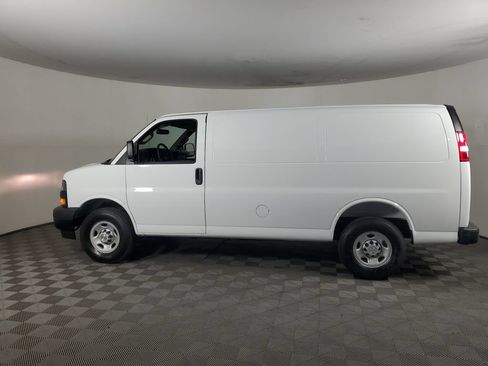 New 2026 Chevrolet Express 2500 w/ Driver Convenience Package RWD image 7