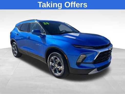 Certified 2024 Chevrolet Blazer LT w/ Convenience Package AWD/4WD image 1