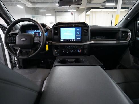 Used 2024 Ford F150 XL image 5