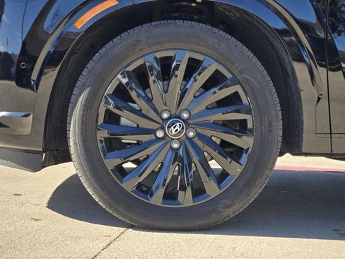Used 2025 Hyundai Palisade Calligraphy image 11