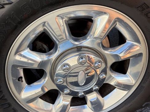 Used 2013 Ford F250 Lariat w/ Lariat Interior Pkg image 36