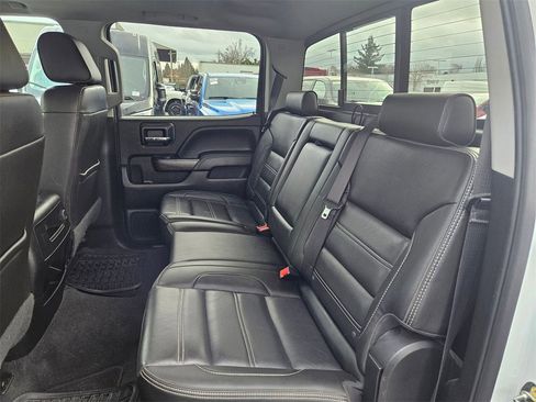 Used 2019 GMC Sierra 3500 Denali w/ Duramax Plus Package image 18