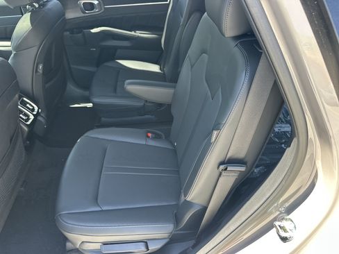 New 2026 Kia Sorento SX AWD/4WD image 13