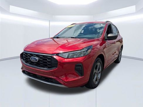 Used 2023 Ford Escape ST-Line AWD/4WD image 8