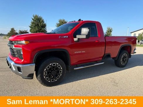 Used 2024 Chevrolet Silverado 2500 LT w/ Convenience Package AWD/4WD image 5