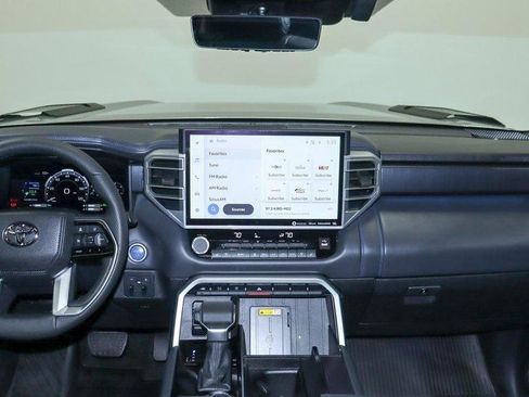 Used 2023 Toyota Tundra Platinum image 25