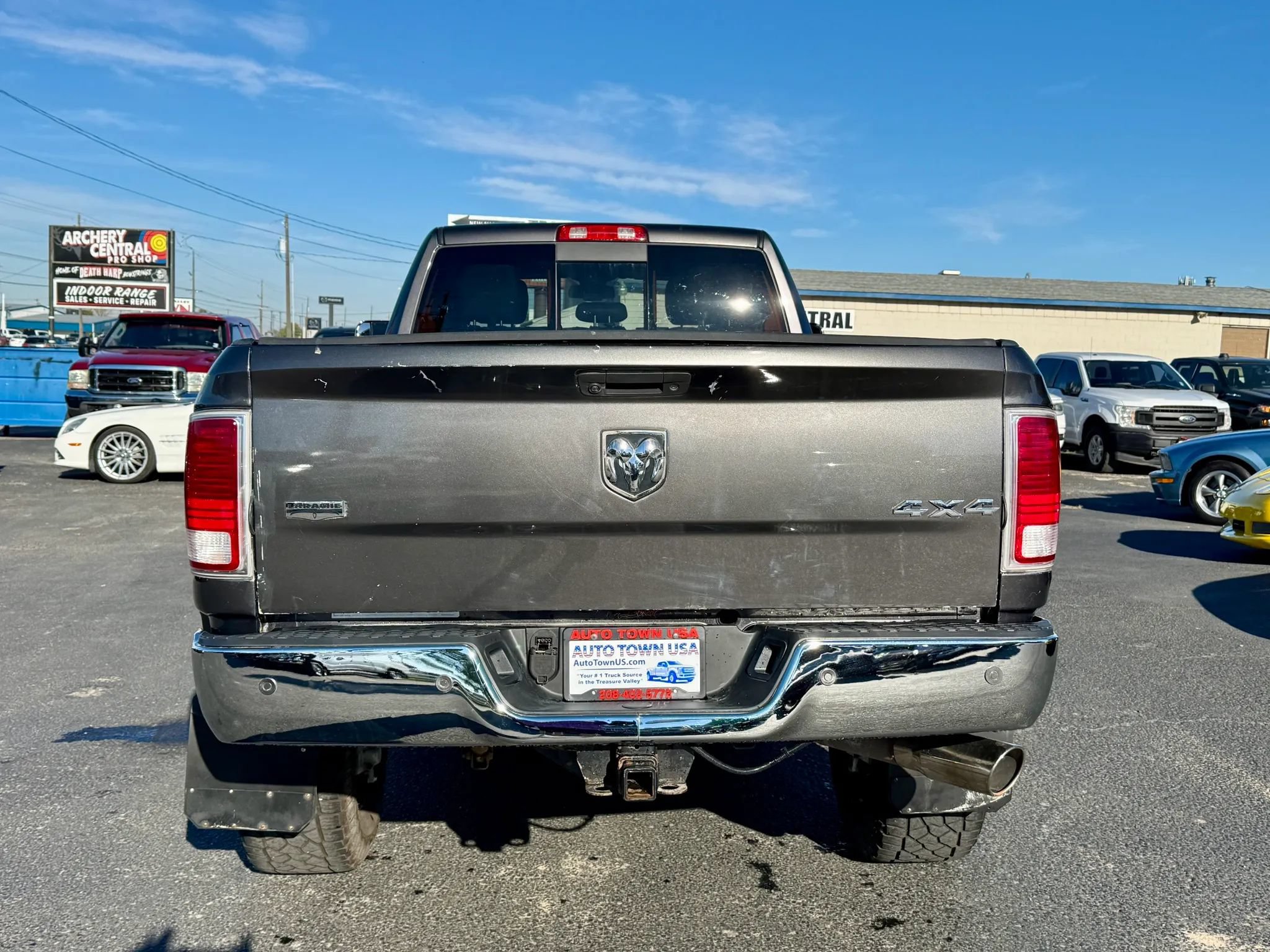 Used 2016 RAM 3500 Laramie Longhorn AWD/4WD image 4