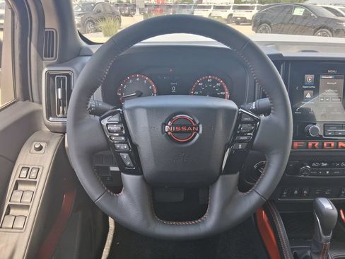 New 2026 Nissan Frontier PRO-4X w/ Tow Package AWD/4WD image 11