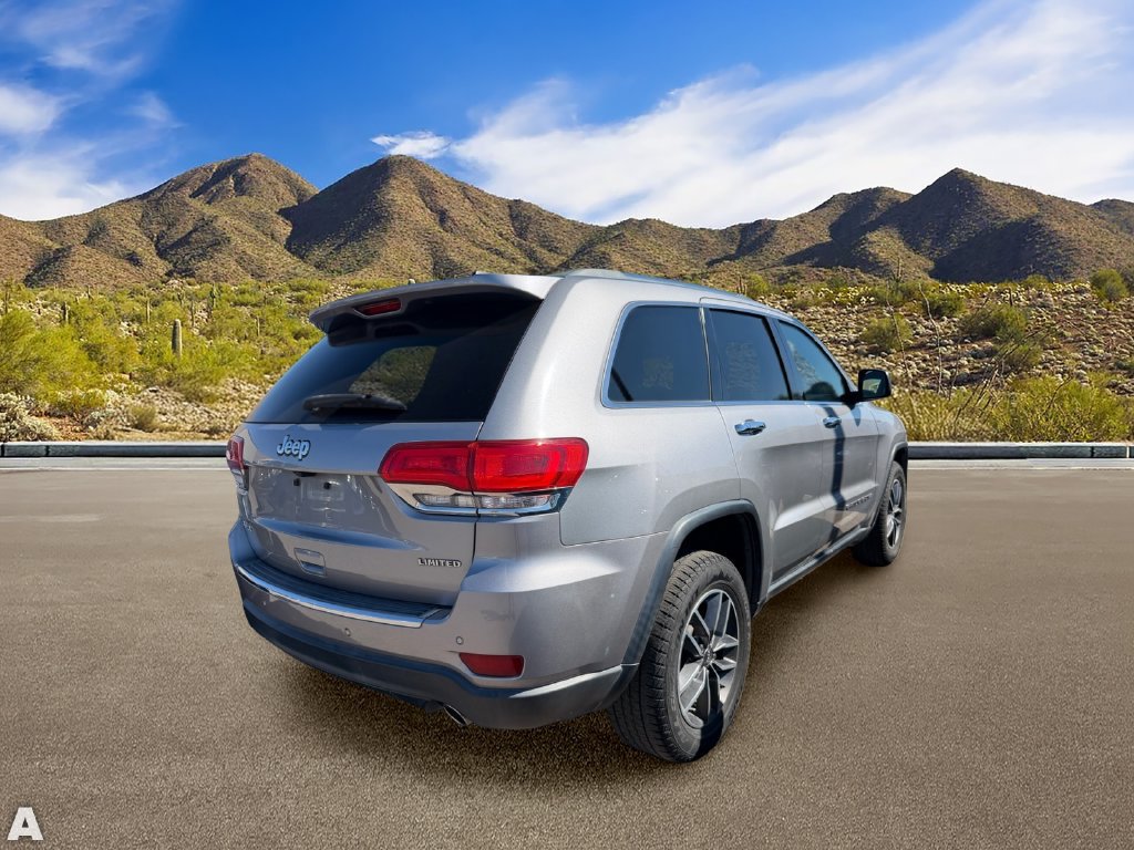 Used 2018 Jeep Grand Cherokee Limited AWD/4WD image 3