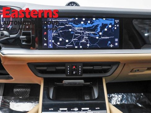 Used 2024 Porsche Cayenne Coupe w/ Premium Package Plus image 12