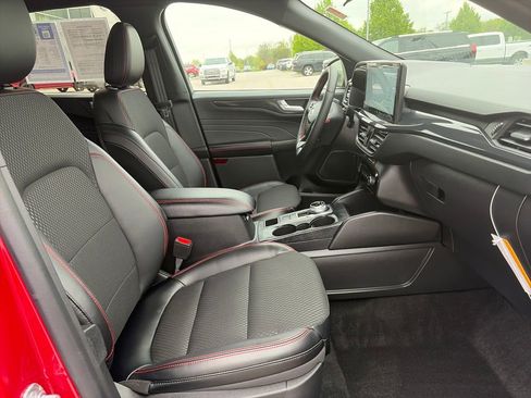 Used 2025 Ford Escape ST-Line Select w/ Tech Pack #1 AWD/4WD image 12