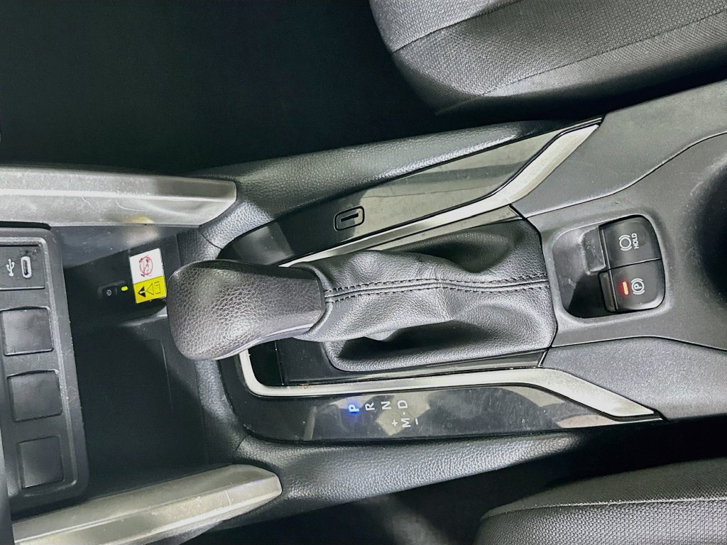 Used 2023 Toyota Corolla Cross LE FWD image 17