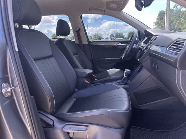 Used 2024 Volkswagen Tiguan SE FWD image 27