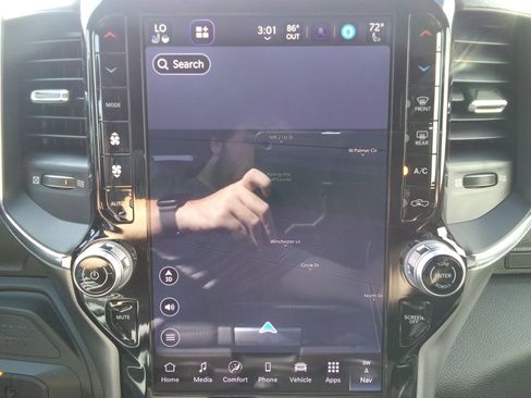 New 2026 RAM 2500 Laramie w/ Towing Technology Group image 26