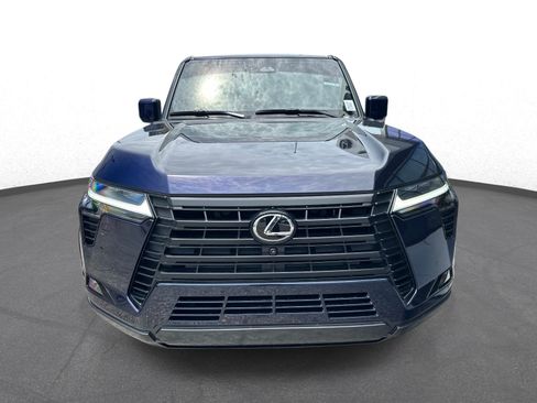 Certified 2026 Lexus GX 550 w/ Cold Area Package AWD/4WD image 8