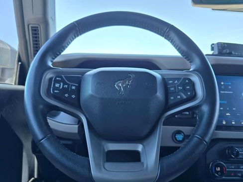 Used 2023 Ford Bronco Wildtrak AWD/4WD image 19