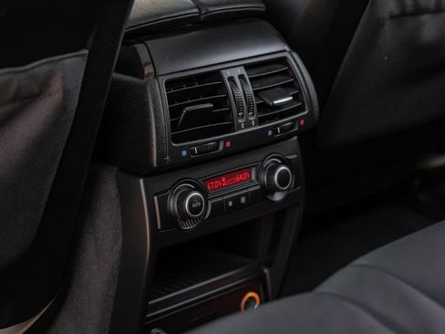 Used 2013 BMW X5 xDrive50i image 45