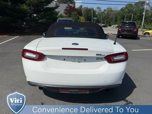 Used 2018 FIAT 124 Spider Classica RWD image 13