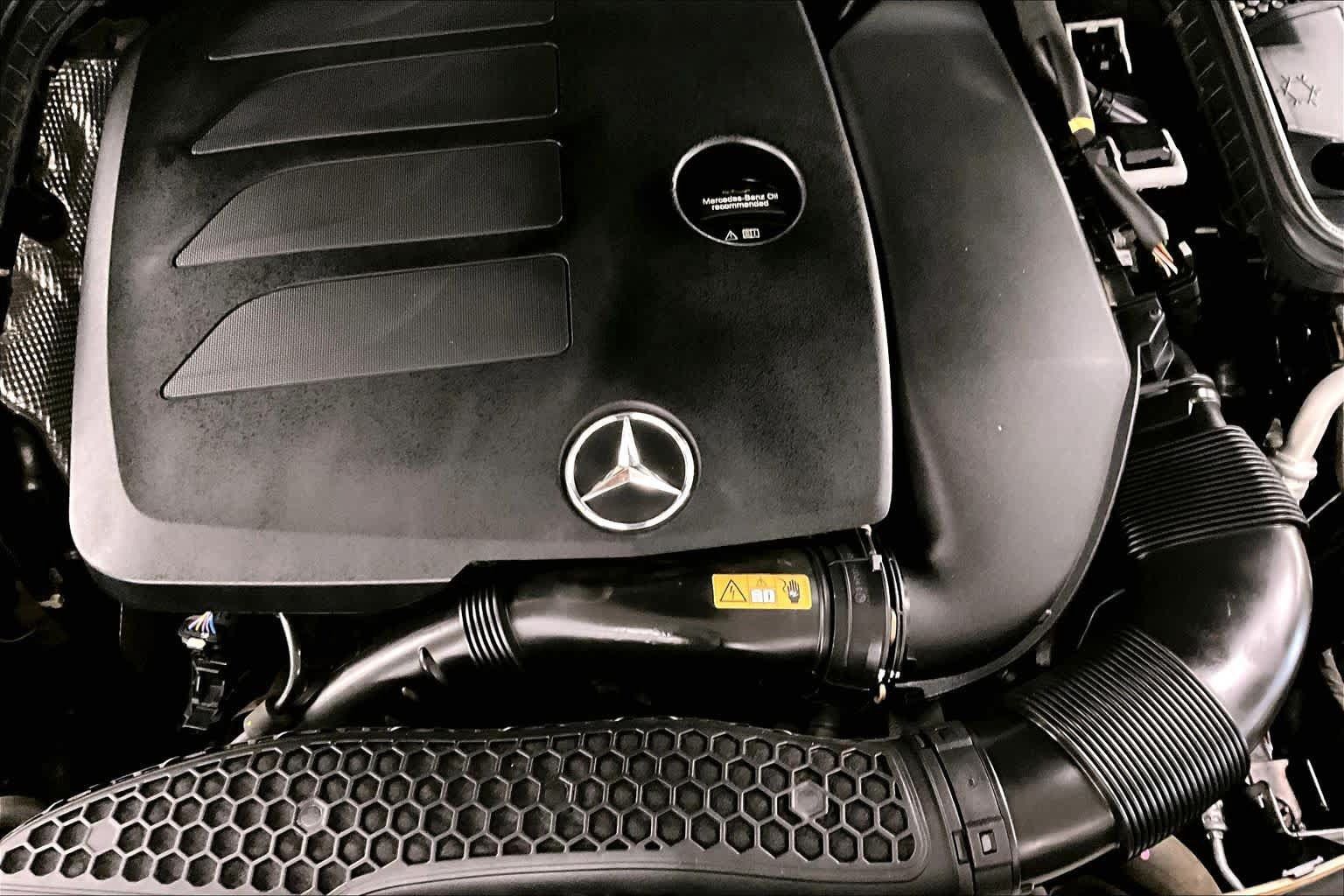 Used 2020 Mercedes-Benz C 300 4MATIC Sedan image 31