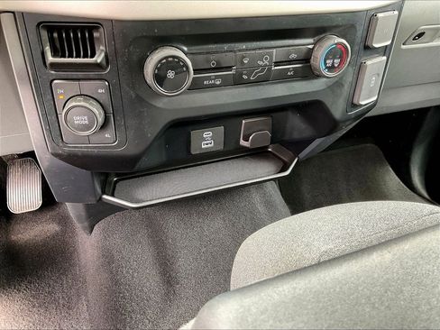 Used 2023 Ford F150 XLT AWD/4WD image 26