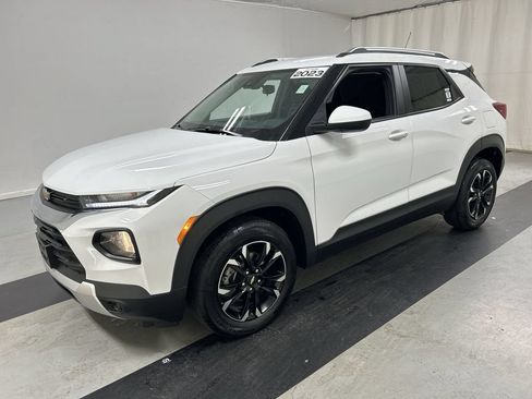 Certified 2023 Chevrolet TrailBlazer LT FWD image 5