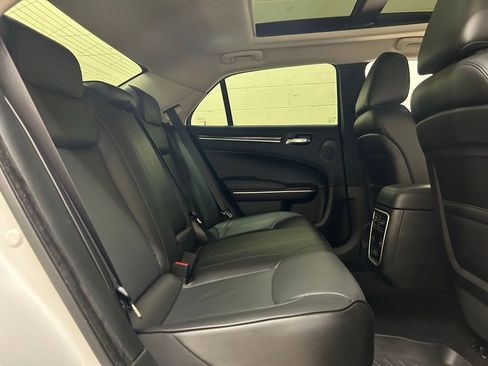 Used 2023 Chrysler 300 Touring L w/ Popular Equipment Group image 9