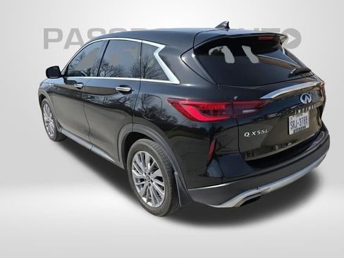 Used 2023 INFINITI QX50 Pure image 2