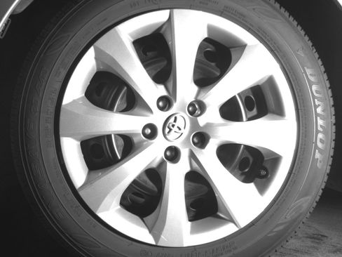 Used 2025 Toyota Corolla LE FWD image 15