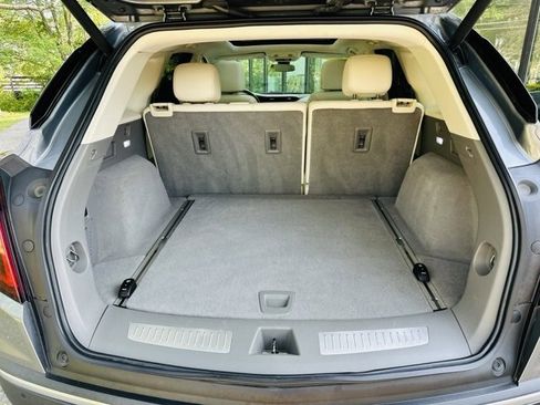 Used 2021 Cadillac XT5 Premium Luxury image 21