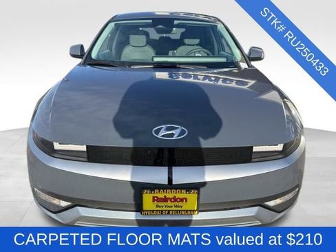 Used 2024 Hyundai Ioniq 5 SE image 2
