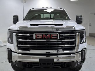 Used 2025 GMC Sierra 2500 SLT w/ SLT Premium Package video 2