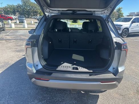 New 2026 Chevrolet Equinox LT w/ Convenience Package II image 29