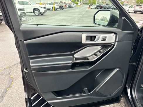 Used 2021 Ford Explorer ST w/ Equipment Group 401A AWD/4WD image 12
