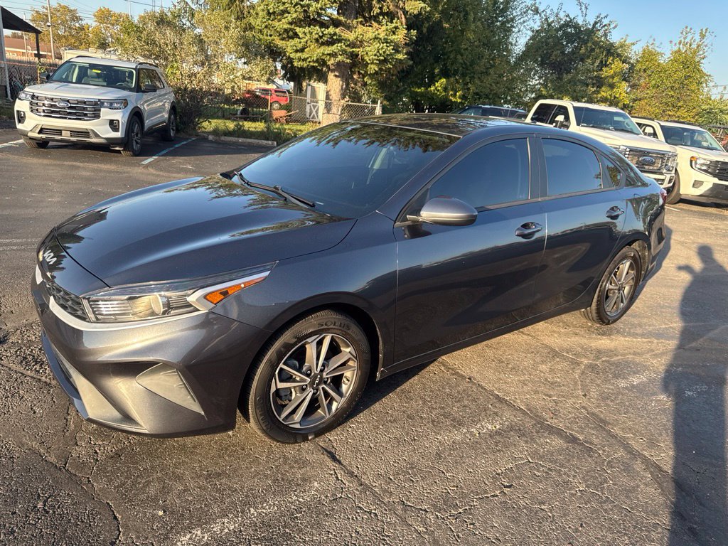 Used 2023 Kia Forte LXS FWD image 13