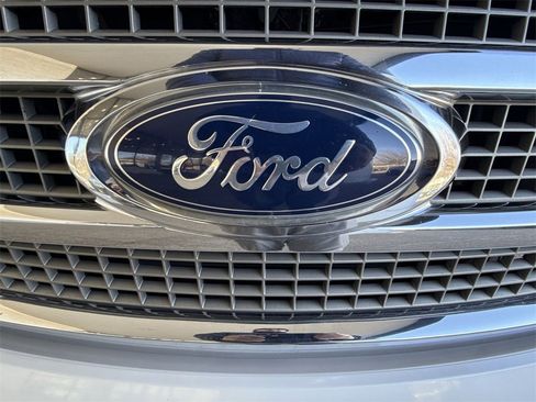 Used 2011 Ford F150 Lariat w/ Lariat Plus Pkg image 29