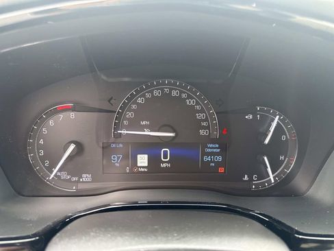 Used 2018 Cadillac XT5 Luxury w/ Driver Awareness Package AWD/4WD image 26