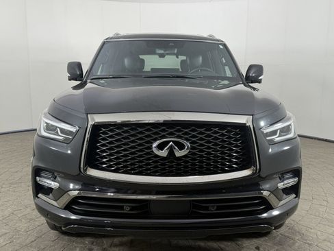 Used 2024 INFINITI QX80 Sensory AWD/4WD image 2